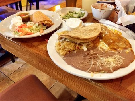 Botanas milwaukee - View the Menu of Botanas Mexican Restaurant II in 1421 E Howard Ave, Milwaukee, WI. Share it with friends or find your next meal. Since 2015, Botanas II...